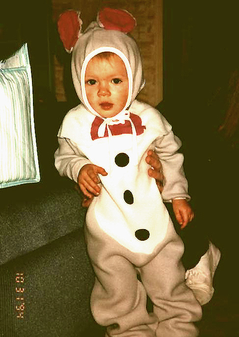 #1994-10-31 Halloween, Amanda is a mouse. CO..jpg