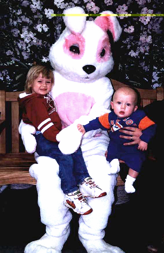 #1997-03-30 Easter, Amanda & Stevie. CO..jpg