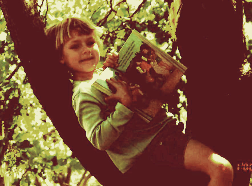 #2000-07-01 #1 Amanda reading in our tree. CO..jpg